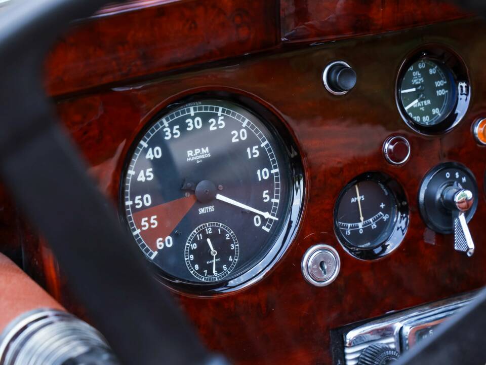 Bild 30/50 von Jaguar XK 120 DHC (1953)