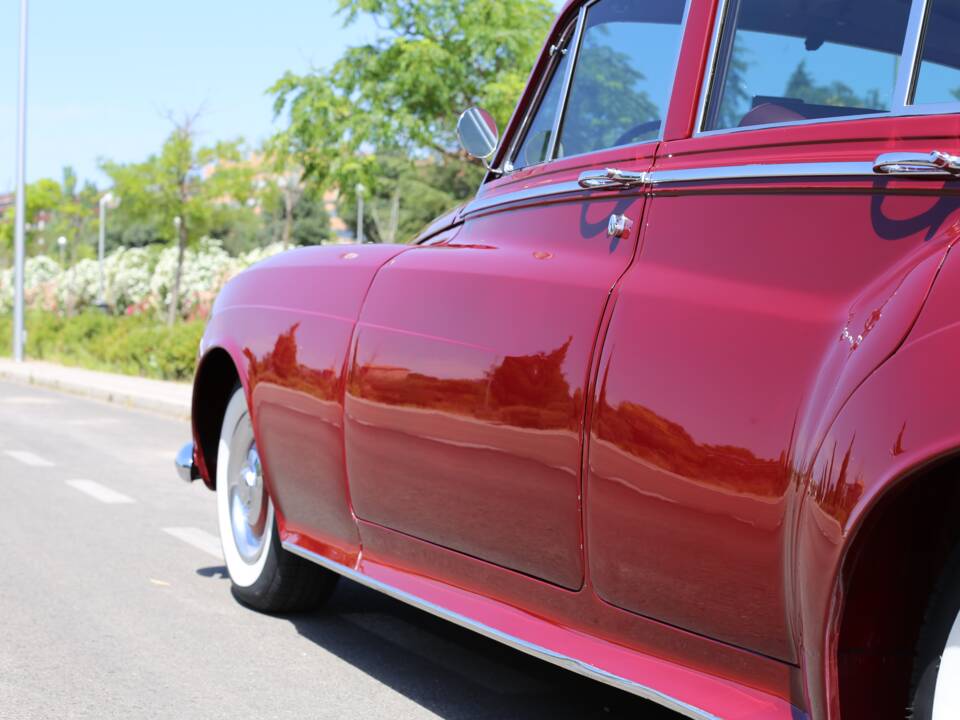 Image 10/81 of Bentley S 1 (1959)