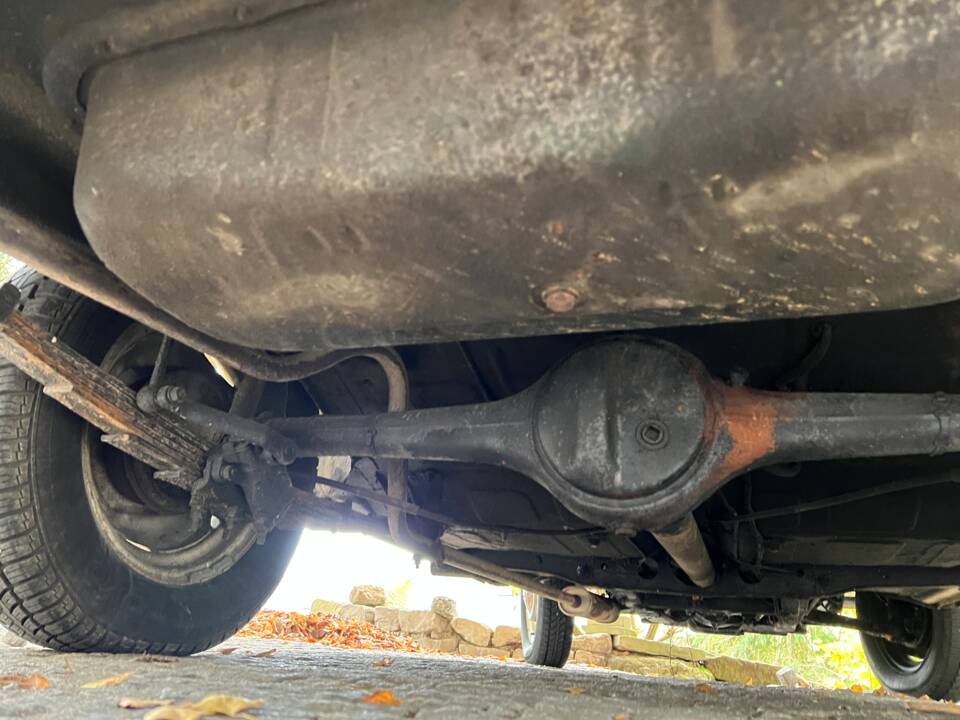 Image 12/18 of Morris Minor 1000 Traveller (1971)