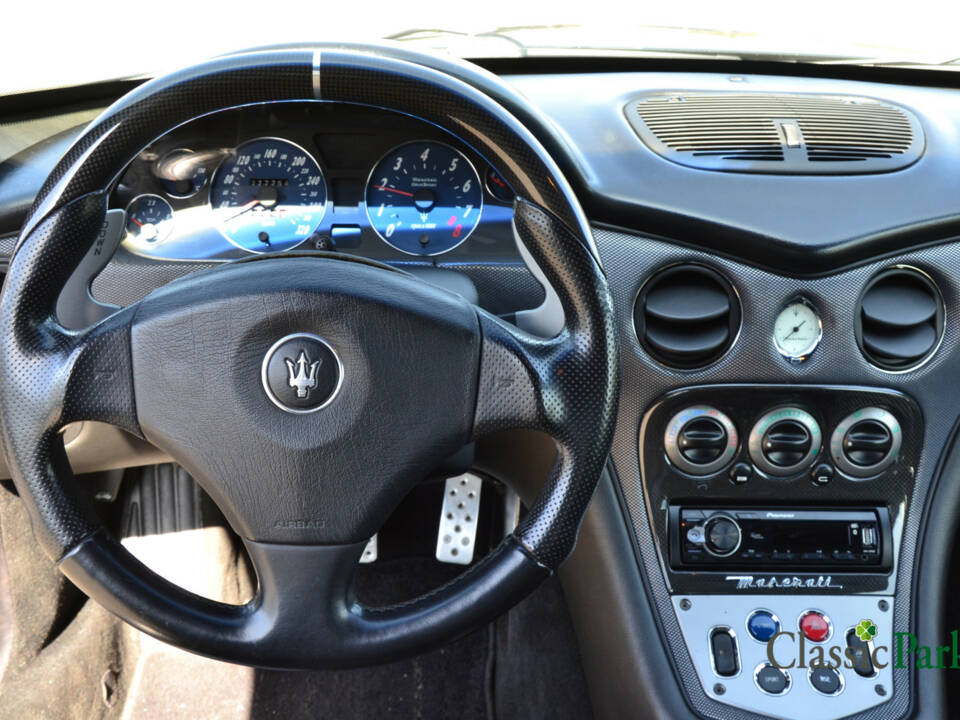 Bild 26/50 von Maserati GranSport 4.2 (2006)