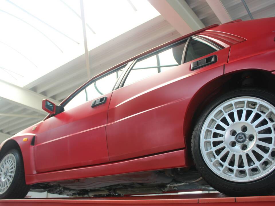 Bild 10/50 von Lancia Delta HF Integrale Evoluzione II (1994)