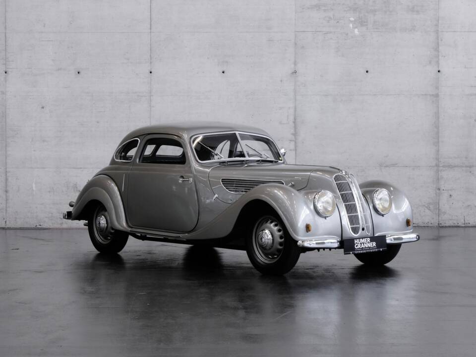 Bild 7/48 von BMW 327 (1940)
