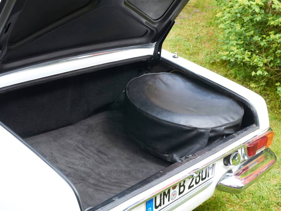 Bild 27/106 von Mercedes-Benz 280 SL (1969)