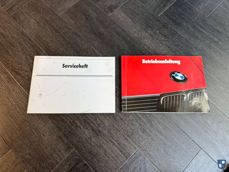 Image 34/82 of BMW 325ix (1989)