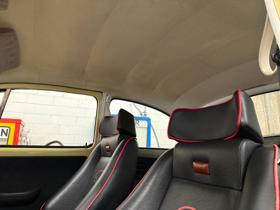 Image 10/15 of Volkswagen Beetle 1302 LS (1971)