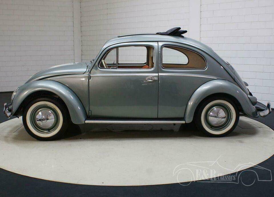 Image 17/19 de Volkswagen Beetle 1200 Convertible (1959)