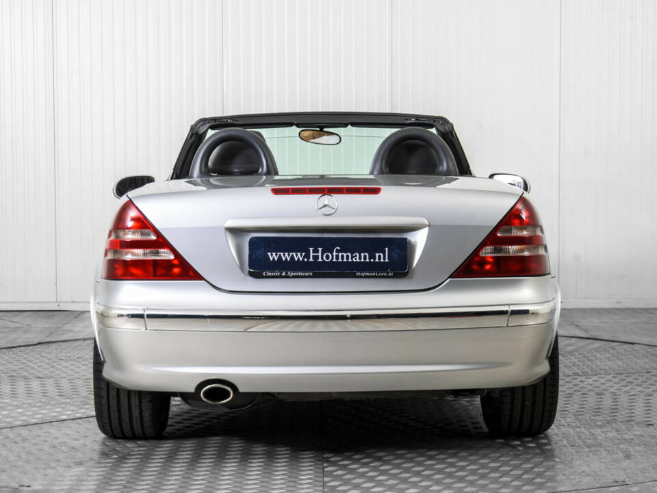 Bild 13/50 von Mercedes-Benz SLK 320 (2000)