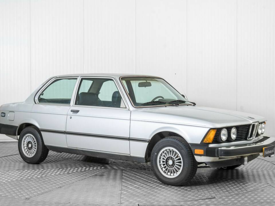 Bild 5/50 von BMW 320i (1981)