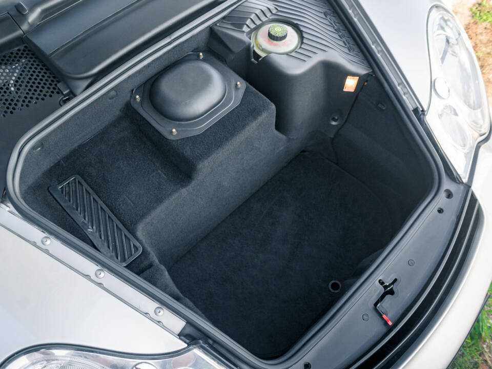 Image 50/51 of Porsche 911 GT2 (2001)
