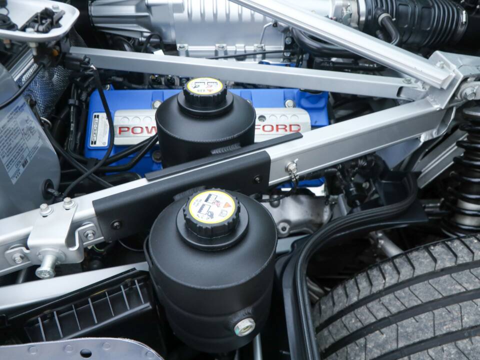 Bild 42/50 von Ford GT (2006)