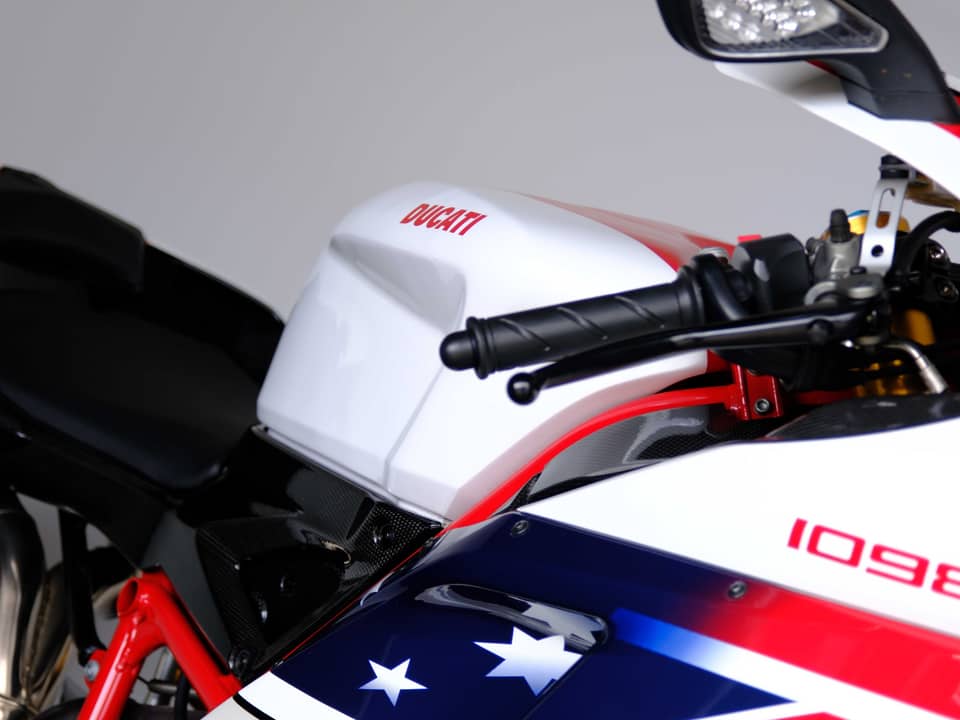 Image 26/98 of Ducati 1098 R (2010)