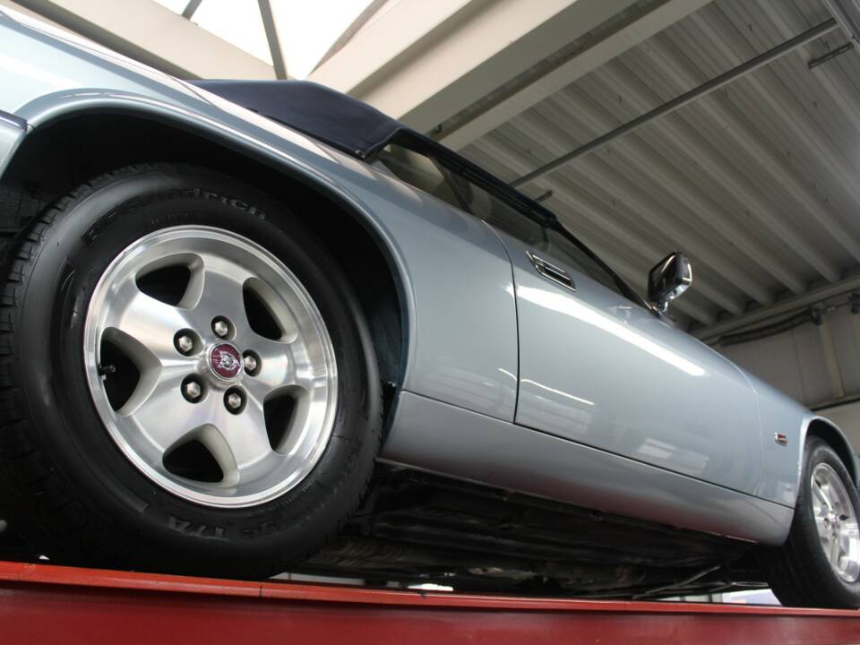 Bild 9/50 von Jaguar XJS 4.0 Celebration (1994)