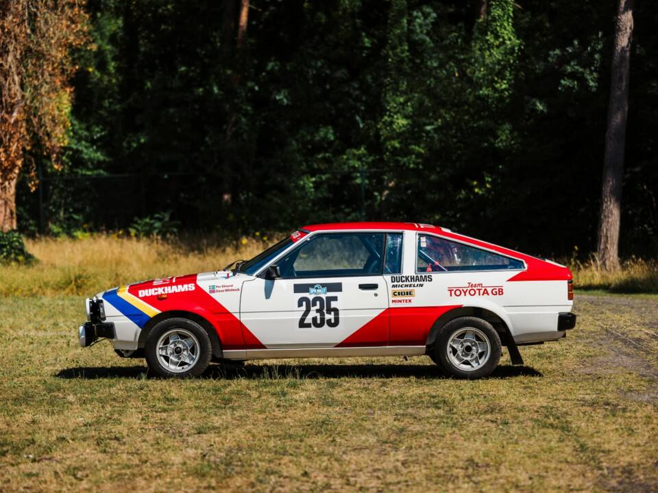 Immagine 2/20 di Toyota Corolla (1980)