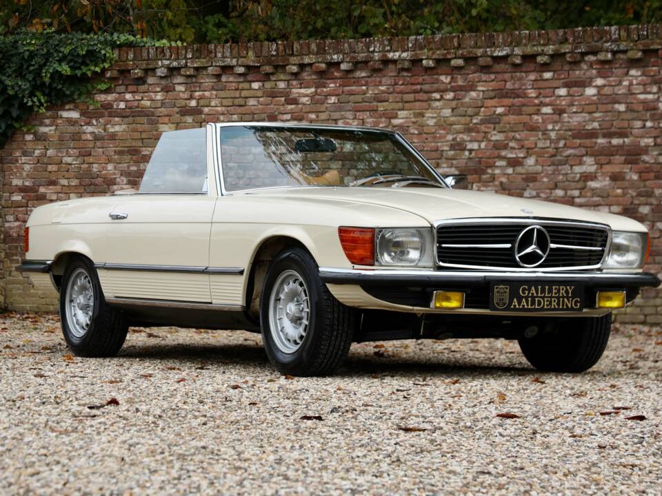 Imagen 38/50 de Mercedes-Benz 280 SL (1976)