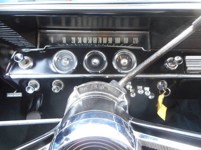 Imagen 13/25 de Chevrolet Bel Air Sedan (1961)