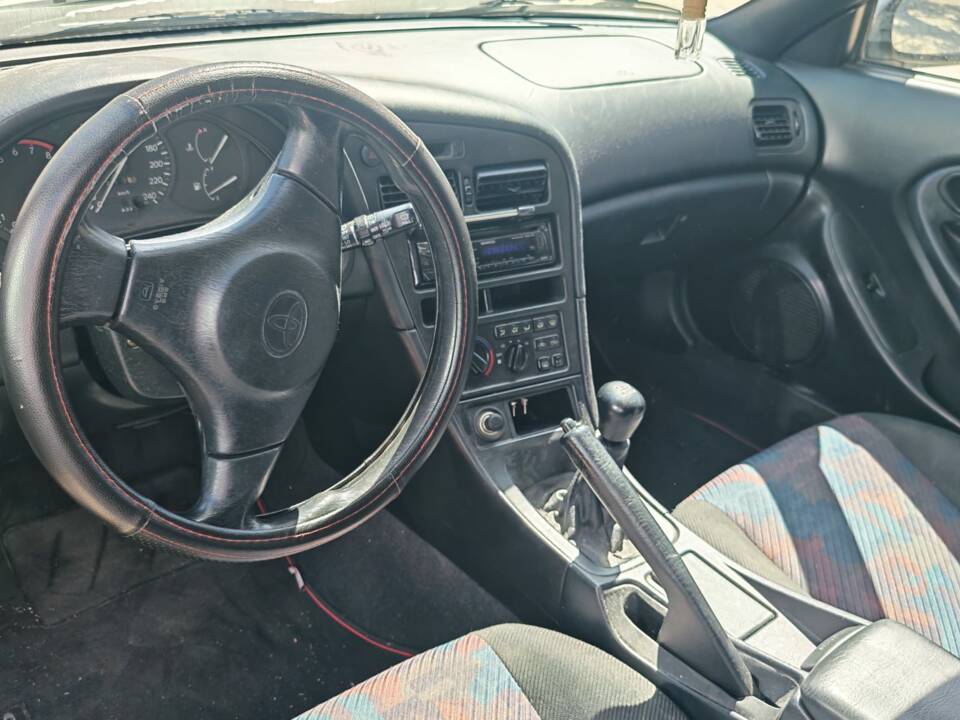 Obraz 15/16 pojazdu Toyota Celica 1.8 (1998)