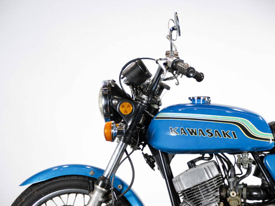 Bild 25/48 von Kawasaki 750 H2 Mach IV (1972)