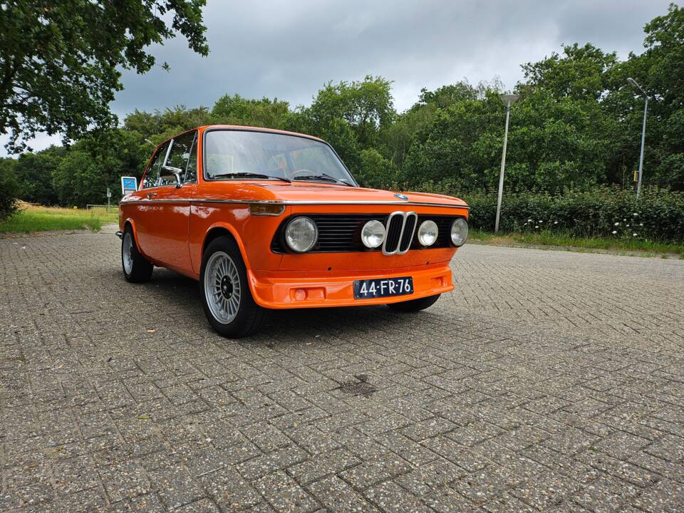 Imagen 6/10 de BMW 1802 (1975)