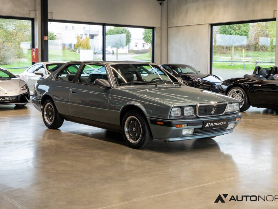 Afbeelding 3/57 van Maserati 222 (1989)