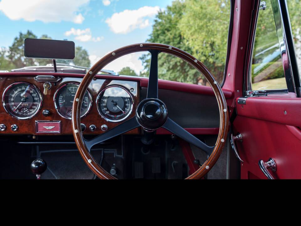 Bild 17/29 von Aston Martin DB 2&#x2F;4 Mk II (1957)