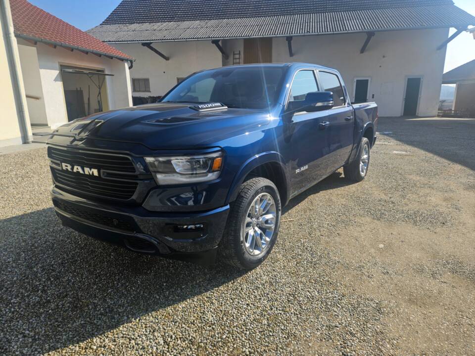 Image 50/69 of Dodge Ram 1500 (2022)