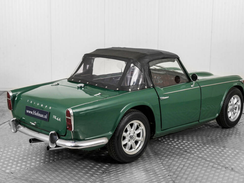 Bild 49/50 von Triumph TR 4A (1966)