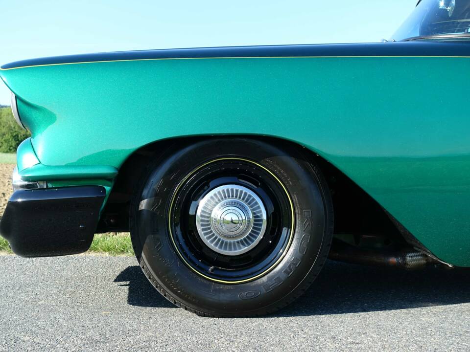 Image 22/42 of Chevrolet Bel Air Coupe (1958)