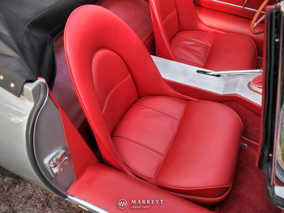 Bild 53/69 von Jaguar E-Type 3.8 Flat Floor (1961)