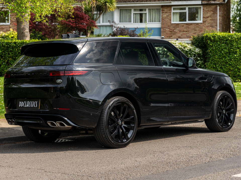 Image 3/32 of Land Rover Range Rover Sport P530 (2023)