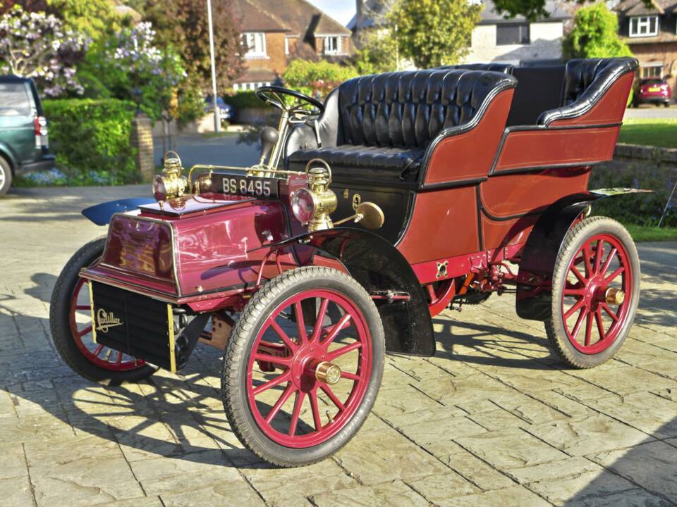 Bild 5/50 von Cadillac Model B Surrey (1904)
