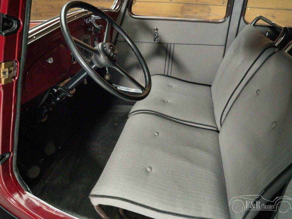 Image 14/19 of Citroën Traction Avant 7 C (1935)