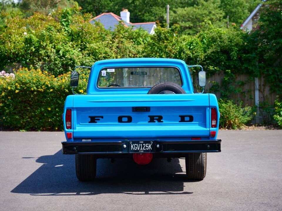 Bild 44/50 von Ford F-100 (1972)
