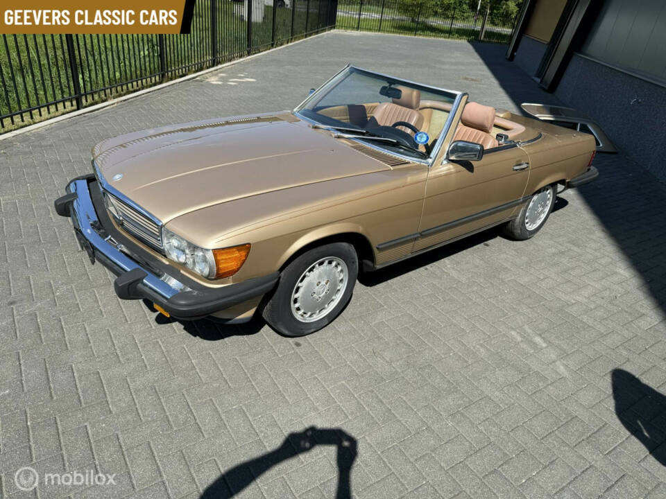 Imagen 9/41 de Mercedes-Benz 560 SL (1986)