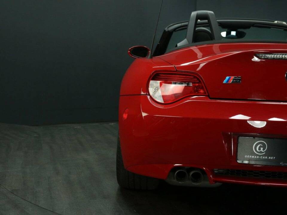 Image 41/50 of BMW Z4 M Roadster (2006)