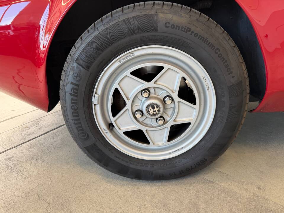 Immagine 43/50 di Alfa Romeo Junior Zagato GT 1300 (1972)