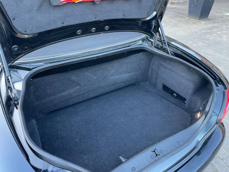 Imagen 21/46 de Jaguar XK8 4.0 (1997)