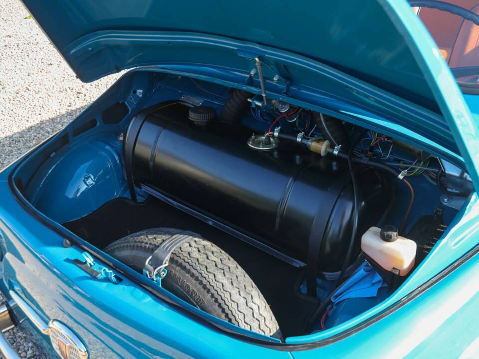 Bild 15/50 von FIAT 500 Moretti Minimaxi (1973)