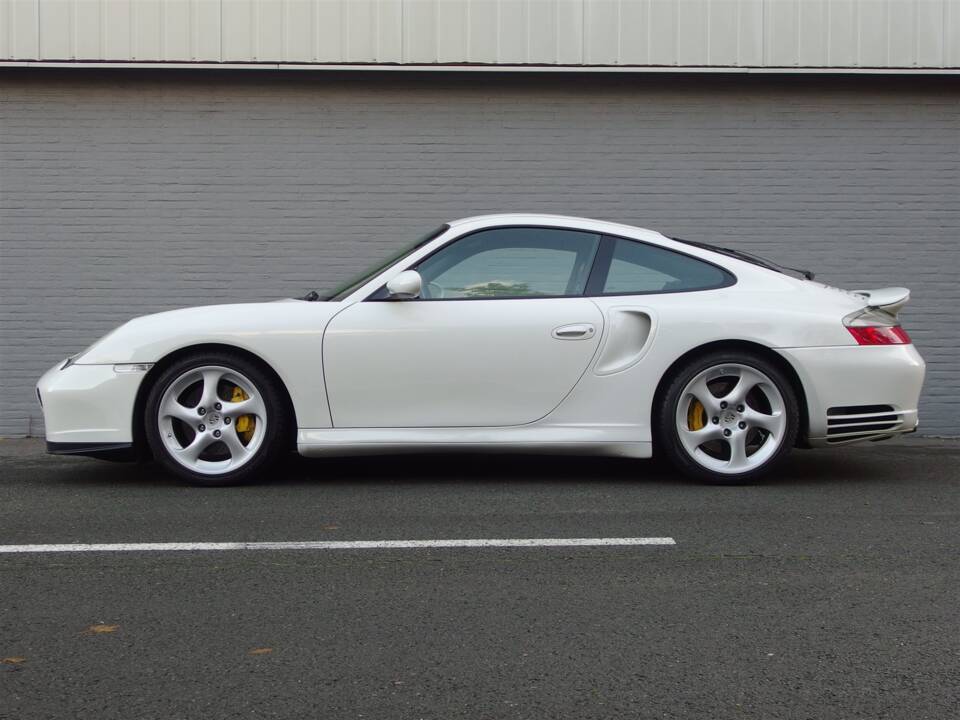 Bild 6/99 von Porsche 911 Turbo (2004)