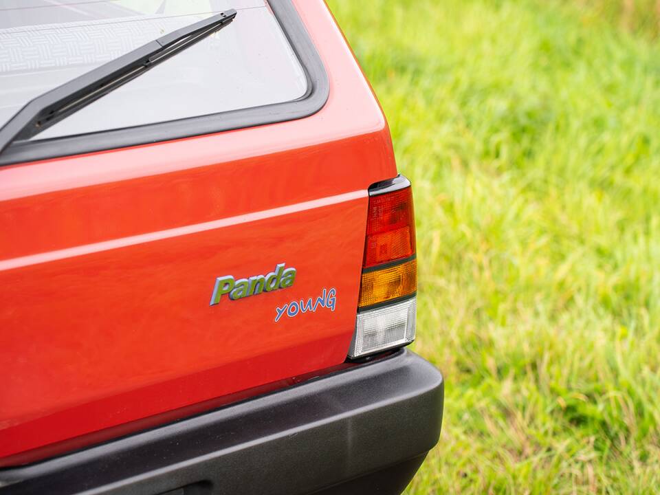 Immagine 11/42 di FIAT Panda &quot;Young&quot; (2000)