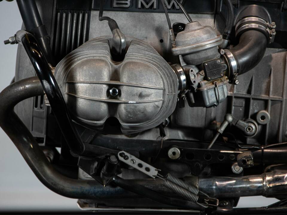 Bild 12/50 von BMW DUMMY (1992)