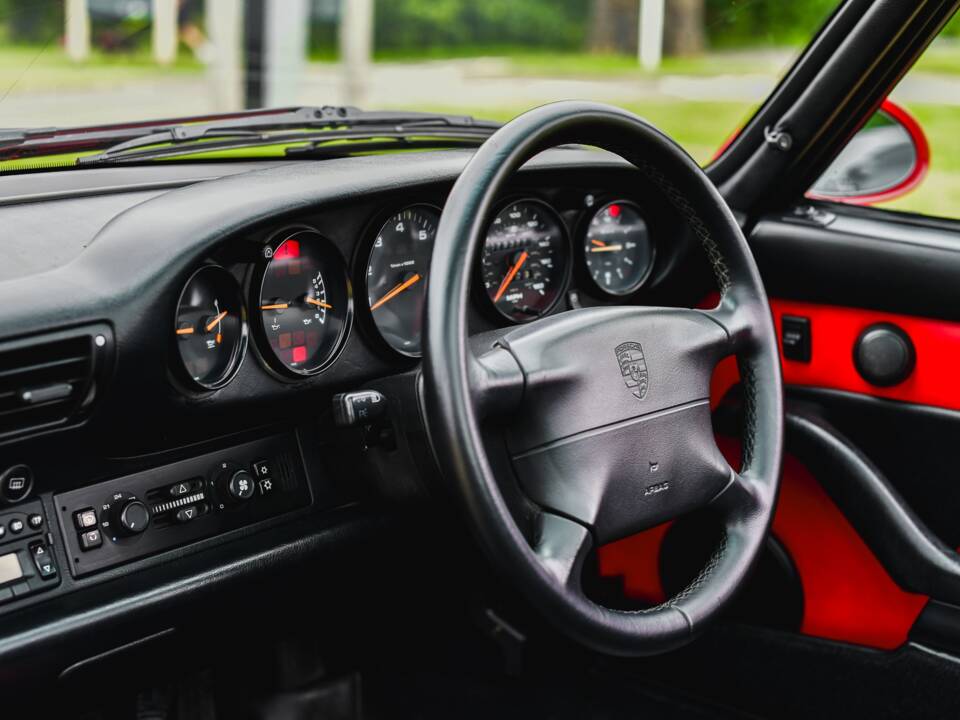 Bild 31/50 von Porsche 911 Targa (1996)