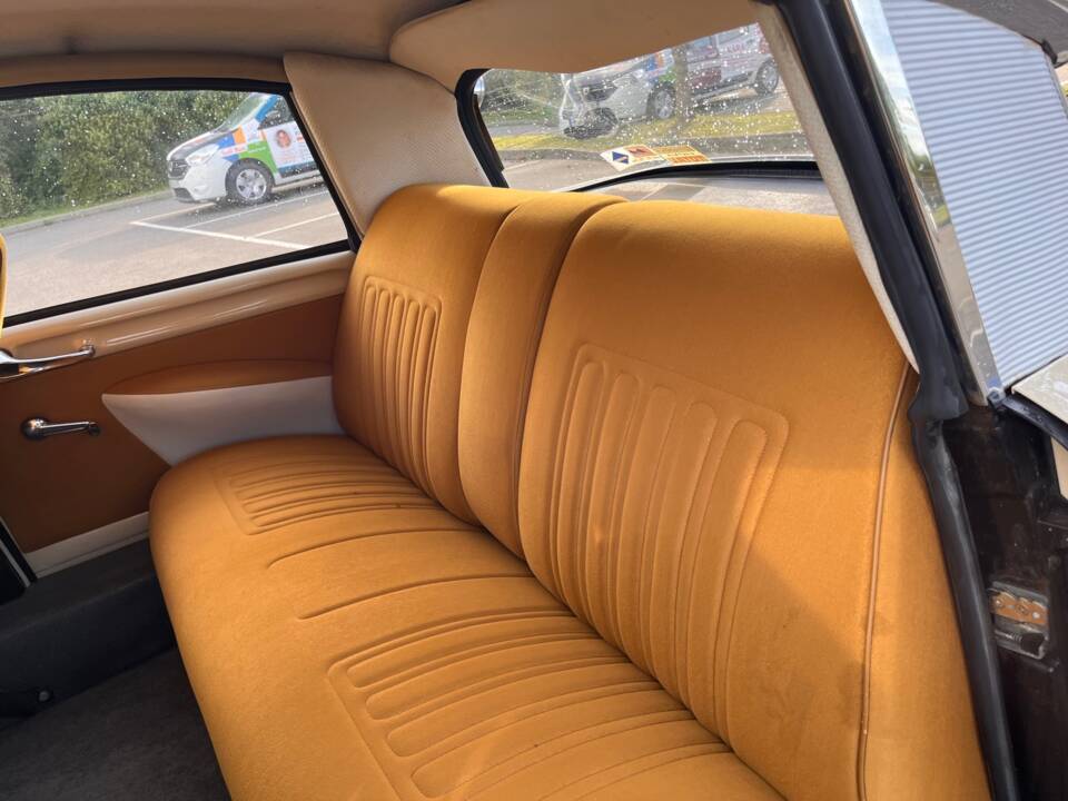 Afbeelding 9/9 van Citroën D Super (1974)