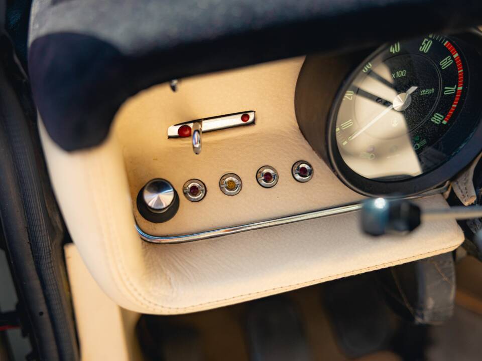 Image 30/46 of Maserati Ghibli SS (1972)
