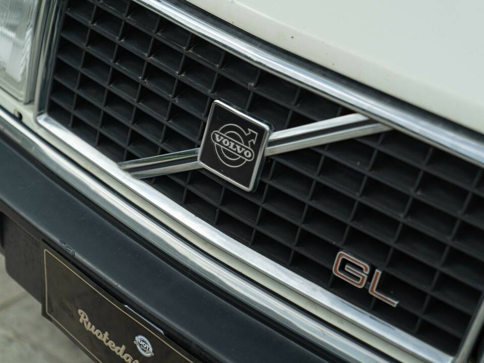 Bild 22/50 von Volvo 240 Diesel (1982)