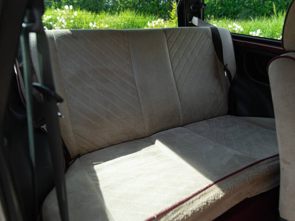 Immagine 23/46 di Autobianchi Y10 (1993)