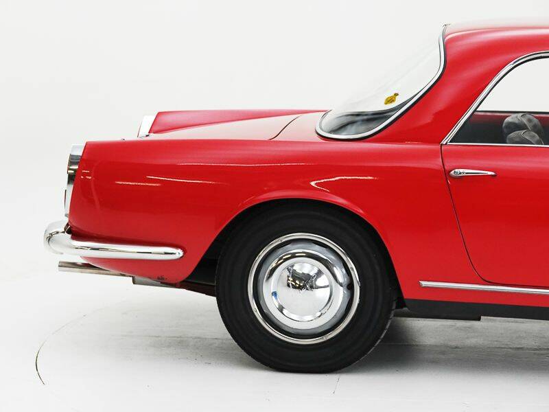 Bild 11/15 von Lancia Flaminia GTL 2.8 3C Touring (1966)