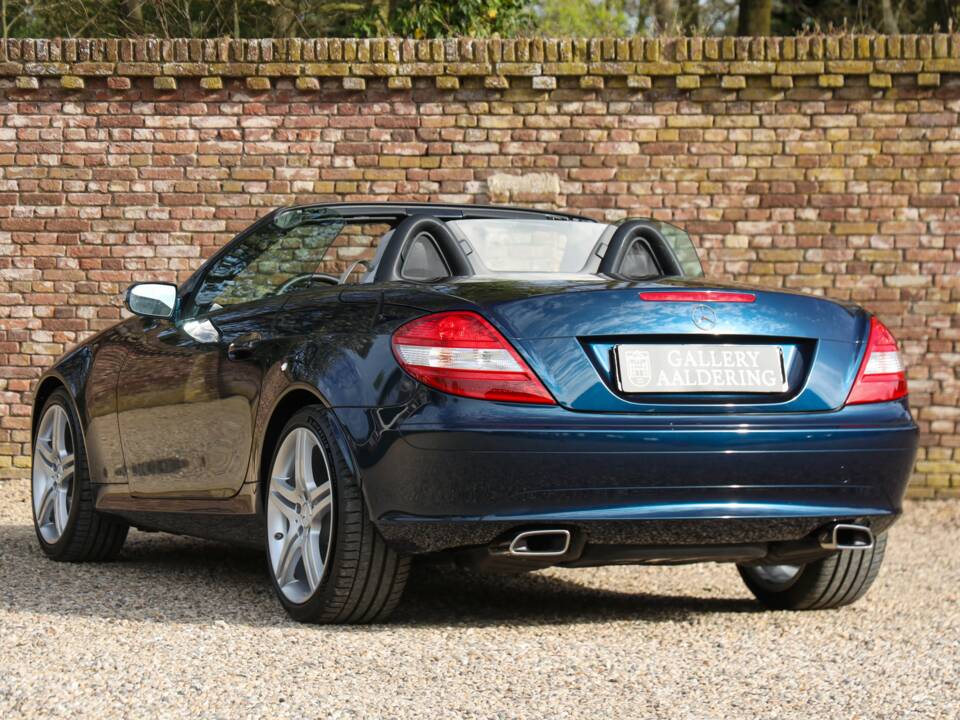 Bild 2/50 von Mercedes-Benz SLK 280 (2005)