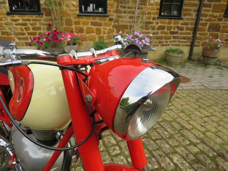 Immagine 8/41 di Gilera 150 Sport (1959)