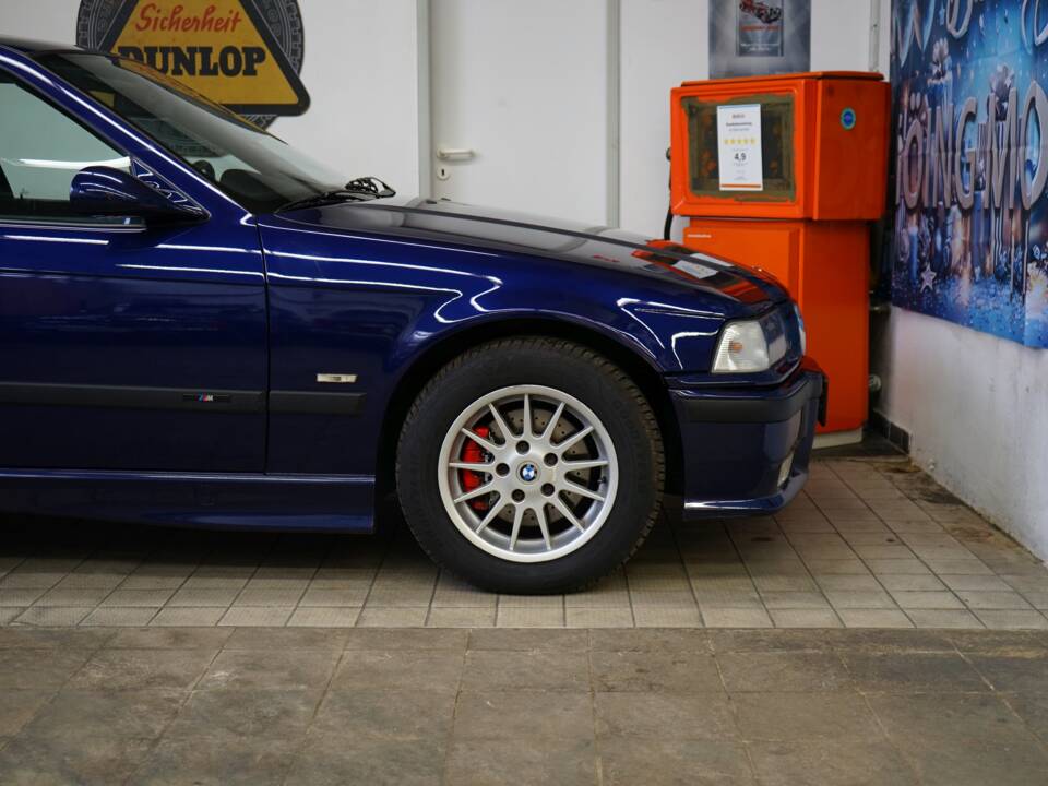 Image 32/33 of BMW 323ti Compact (1999)