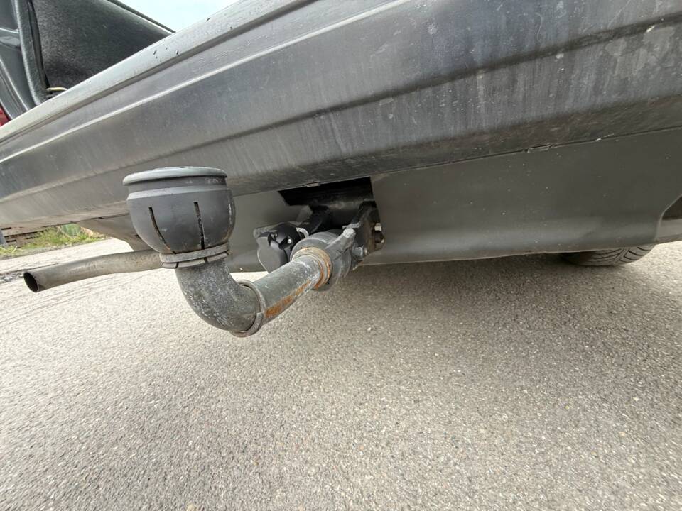 Image 30/54 of Volvo 245 GL (1990)